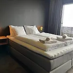 Appartamento Seaside With Outdoor Jacuzzi *